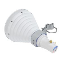 Antena de bocina RF Elements STH-30-USMA con conector RP-SMA y ganancia de 18 dBi