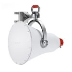 Antena direccional UltraHorn de RF Elements, modelo UH-CC-5-24, ideal para redes inalámbricas con un rendimiento superior.