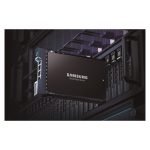Samsung PM9A3 con 7.68 TB, tamaño 2.5 pulgadas, PCI Express 4.0, tecnología NVMe y V-NAND TLC, SKU MZQL27T6HBLA-00W07