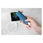 Imagen del Fresh 'n Rebel Powerbank con capacidad de 3000 mAh en color indigo, SKU 2PB1000IN, ideal para cargas rápidas y portabilidad.