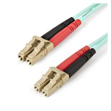 StarTech.com cable de 1 metro de fibra óptica multimodo LC/UPC a LC/UPC OM4, 50/125µm, adecuado para redes de 100G, con baja pérdida de inserción y revestimiento LSZH. SKU: 450FBLCLC1.
