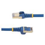 Cable de red Ethernet CAT6a azul de 7 metros de longitud con conectores RJ45 y apantallado STP de StarTech.com, SKU 6ASPAT7MBL