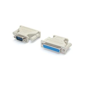 Adaptador StarTech DB9 macho a DB25 hembra en color beige, SKU AT925MF