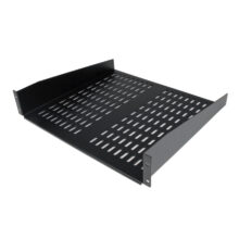 Imagen del estante bandeja ventilado Cantilever de StarTech.com para rack de servidores, tamaño 2U, con profundidad fija y capacidad de 22kg. SKU: CABSHELFV