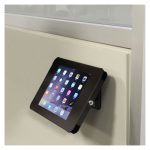 Base de tablet StarTech.com con seguro de acero, compatible con iPad. Puede montarse en escritorio o pared. SKU: SECTBLTPOS