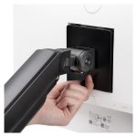 Soporte VESA StarTech.com de sobremesa para monitor curvo ultraancho de 49 pulgadas, relación de aspecto 32:9, con capacidad de 20kg, ajuste sin herramientas y SKU H1M1AG1-MONITOR-ARM