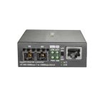 Convertidor de medio StarTech monomodo de 1000 Mbit/s en color negro, modelo MCMGBSCSM10 con longitud de onda de 1310 nm.