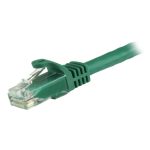 Cable de 1,5m Cat6 Ethernet de StarTech en color verde con conectores RJ45 sin enganches y calibre 24AWG. SKU: N6PATC150CMGN