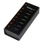Vista del concentrador USB 3.0 StarTech de 7 puertos con caja de metal, ideal para sobremesa o montaje en pared, SKU ST7300U3M