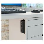 Vista del concentrador USB 3.0 StarTech de 7 puertos con caja de metal, ideal para sobremesa o montaje en pared, SKU ST7300U3M