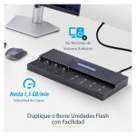 Imagen del StarTech.com Clonador Autónomo 1:15 para Memorias USB, que permite copiado de sector por sector a 1,5 GB/min y cuenta con una pantalla LCD. SKU: USBDUPE115