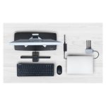 Adaptador e inversor de corriente Targus APA108EU con potencia de 100W, ideal para uso interior y en color negro