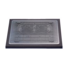 Targus AWE55GL almohadilla refrigerante para portátiles de 17 pulgadas, ventilador de 1900 RPM, colores negro y gris.
