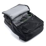 Imagen de la mochila Techair Commuter Pro en color negro y gris con capacidad para portátiles de 15.6 pulgadas, código SKU TACMB001