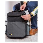 Imagen de la mochila Techair Commuter Pro en color negro y gris con capacidad para portátiles de 15.6 pulgadas, código SKU TACMB001