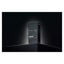 Imagen del Teltonika Enrutador Industrial modelo RUT140 con 2 puertos RJ45 de 100Mbps, diseño robusto y clasificación IP30. SKU: RUT140000000