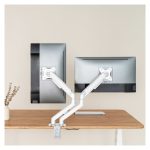 Soporte de escritorio blanco para monitor 32 pulgadas marca TooQ modelo DB4132TNR-W, permiten mejor visualización y ajuste de altura