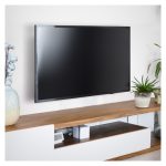 Soporte para TV de 106,7 cm (42 pulgadas) TooQ en color negro, modelo LP2142TNL-B, con ajuste.
