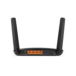 Router inalámbrico TP-Link TL-MR6400 con soporte 4G, Ethernet rápido y banda única de 2,4 GHz en color negro. SKU: TL-MR6400