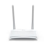 Router inalámbrico TP-Link TL-WR820N de banda única (2.4 GHz) en color blanco, perfecto para redes rápidas Ethernet.