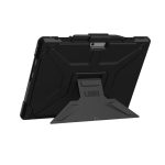 Funda negra Urban Armor Gear Metropolis SE para Microsoft Surface Pro 9, 10 y 11 con 33 cm de tamaño. SKU: 324015B14040