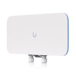 Router inalámbrico Ubiquiti E7-Audience en color blanco, compatible con PoE y velocidad de hasta 11500 Mbit/s. SKU: E7-Audience