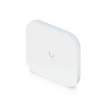 Imagen del Ubiquiti E7 punto de acceso inalámbrico de alta velocidad 11500 Mbit/s en color blanco con característica de Energía sobre Ethernet (PoE) - SKU: E7