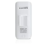 Imagen del puente WiFi Ubiquiti LocoM2 con capacidad de 150 Mbit/s en color blanco, SKU LocoM2(EU)