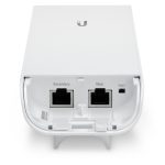 Punto de acceso inalámbrico Ubiquiti NSM2 con velocidad de 150 Mbit/s en color blanco y tecnología PoE. SKU: NSM2.