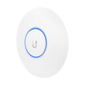 Punto de acceso inalámbrico Ubiquiti modelo UAP-AC-PRO que ofrece 1300 Mbit/s de velocidad en color blanco con soporte para Energía sobre Ethernet, SKU UAP-AC-PRO