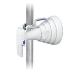 Imagen de la antena de bocina Ubiquiti UISP Horn con ganancia de 19.5 dBi para redes inalámbricas, SKU UISP-HORN