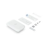 Router Ubiquiti Swiss Army Knife Ultra de 867 Mbps, color blanco, con soporte para PoE, SKU UK-Ultra