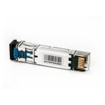 El módulo transceptor de Fibra óptica SFP rojo Vertiv Avocent, modelo ADB0047, proporciona conectividad de alta velocidad y rendimiento confiable, SKU ADB0047.