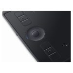 Tableta digitalizadora Wacom Intuos Pro (S) negra, 5080 líneas por pulgada, tamaño 160 x 100 mm, conectividad USB y Bluetooth. SKU: PTH460K1B