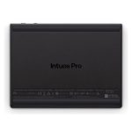 Tableta digitalizadora Wacom Intuos Pro Small en color negro, medidas 187 x 105 mm, conectividad USB y Bluetooth. SKU: PTK470K0B