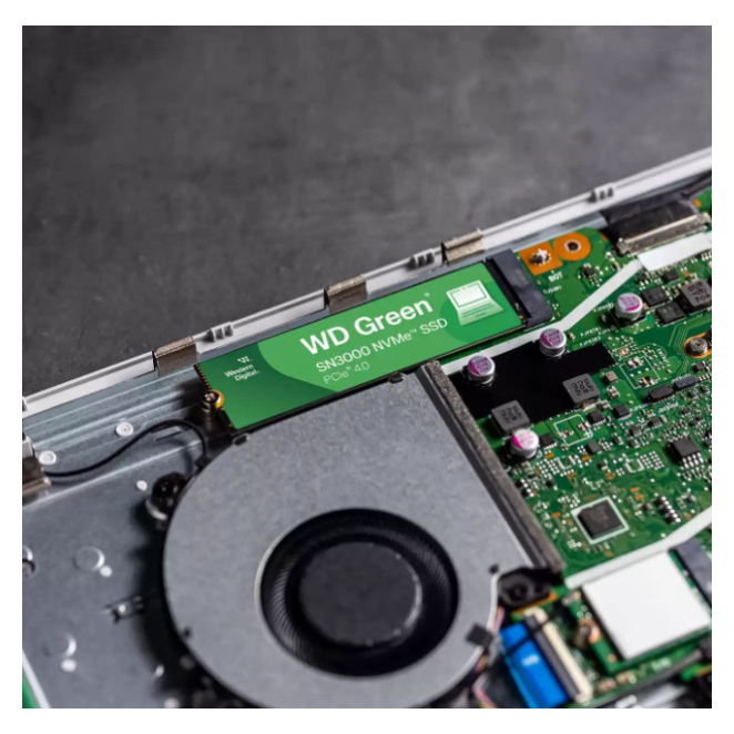 Western Digital Green WDS100T4G0E-00CPS0 unidad de estado sólido 1 TB M.2 PCI Express 4.0 NVMe QLC 3D NAND 4 Experiencia de usuario al instalar Western Digital Green WDS100T4G0E-00CPS0
