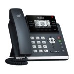 Yealink SIP-T42S teléfono IP en color negro, con capacidad para 12 líneas y pantalla LCD, SKU SIP-T42S-SFB
