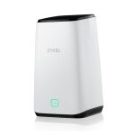 Zyxel FWA510 router inalámbrico con capacidades Multi-Gigabit Ethernet, tribanda en frecuencias de 2.4 GHz, 5 GHz, 5 GHz y tecnología 5G. SKU FWA-510-EU0102F. Colores negro y blanco.
