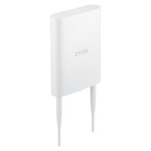 Imagen del Zyxel NWA55AXE, un punto de acceso inalámbrico blanco con capacidad de 1775 Mbps y soporte para Energía sobre Ethernet (SKU: NWA55AXE-EU0102F).